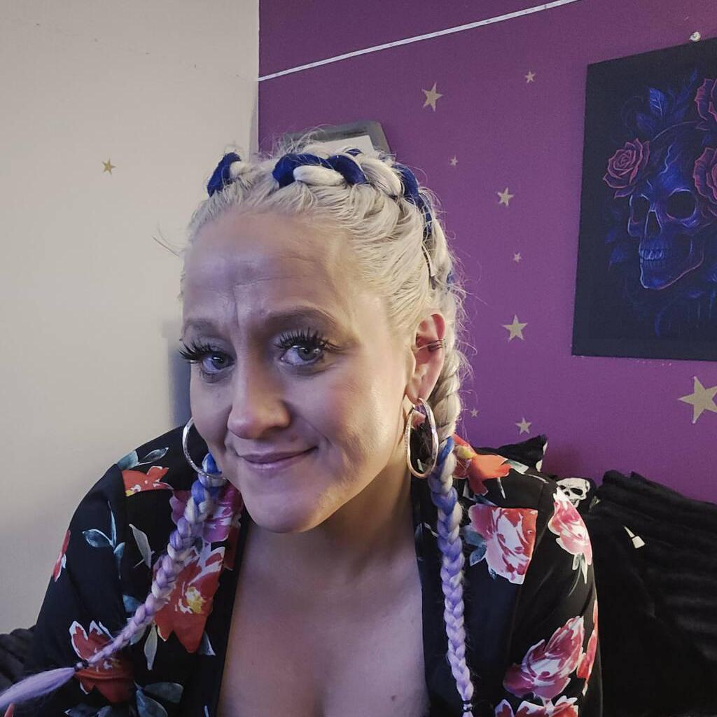 
                        Twisted Tianna
                     is Female Escorts. | Edmonton | Alberta | Canada | canadapleasure.com 