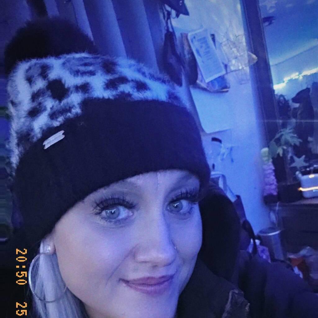 
                        Twisted Tianna
                     is Female Escorts. | Edmonton | Alberta | Canada | canadapleasure.com 