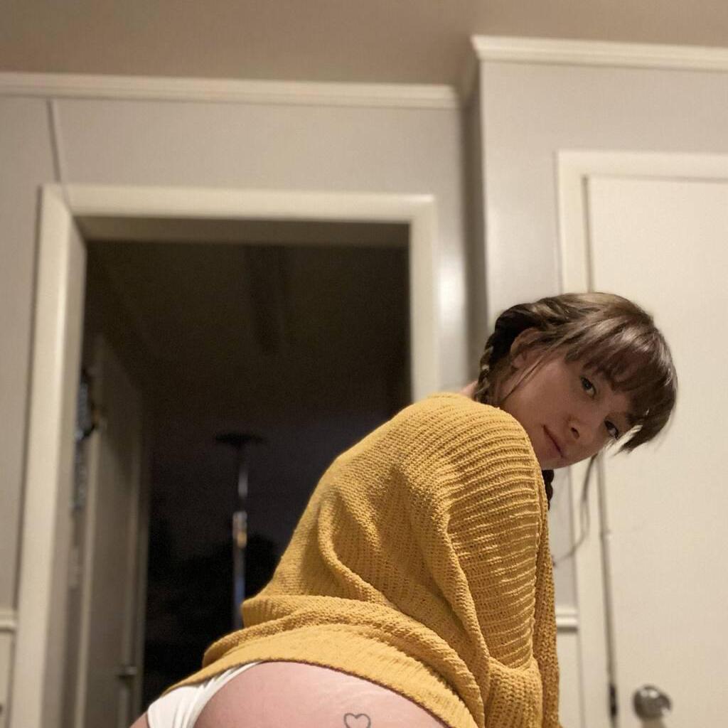 
                        Clara
                     is Female Escorts. | Abbotsford | British Columbia | Canada | canadapleasure.com 