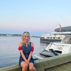 
                        Lola biggest tool
                     is Female Escorts. | Barrie | Ontario | Canada | canadapleasure.com 