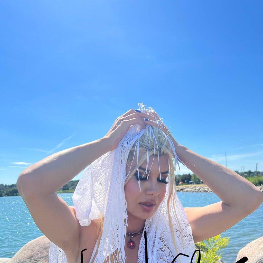 
                        Lola biggest tool
                     is Female Escorts. | Barrie | Ontario | Canada | canadapleasure.com 