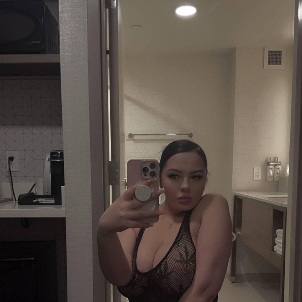 
                        Lisa
                     is Female Escorts. | Chatham | Ontario | Canada | canadapleasure.com 