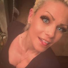 
                        Taylor
                     is Female Escorts. | Calgary | Alberta | Canada | canadapleasure.com 