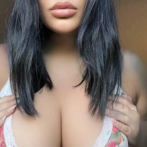 
                        Mia ARGENT COMPTANT
                     is Female Escorts. | Sherbrooke | Quebec | Canada | canadapleasure.com 