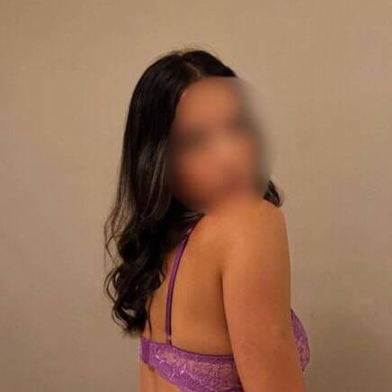 
                        Claire
                     is Female Escorts. | Montreal | Quebec | Canada | canadapleasure.com 