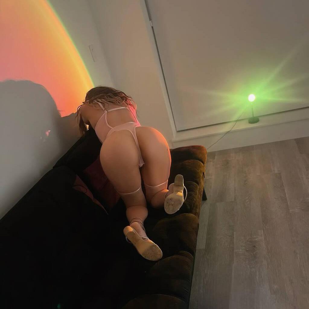 
                        Whitney
                     is Female Escorts. | Abbotsford | British Columbia | Canada | canadapleasure.com 