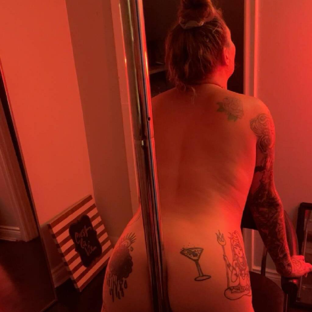 
                        Alice
                     is Female Escorts. | belleville | Ontario | Canada | canadapleasure.com 