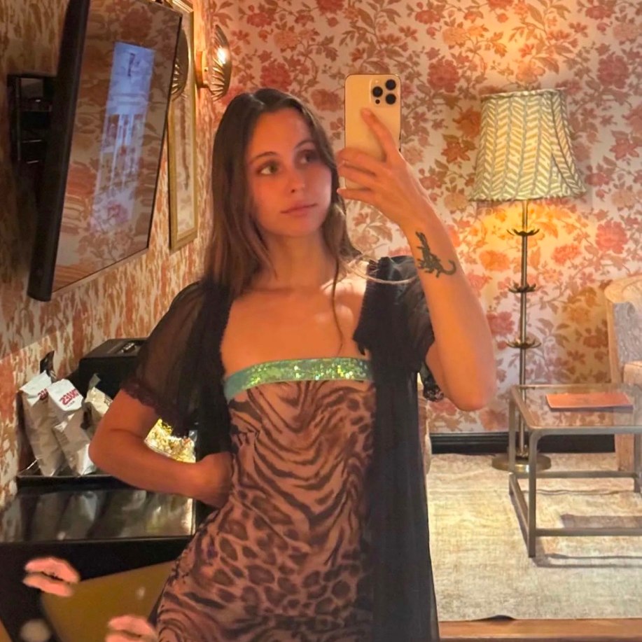 Chloe is Female Escorts. | Grande Prairie | Alberta | Canada | canadapleasure.com 