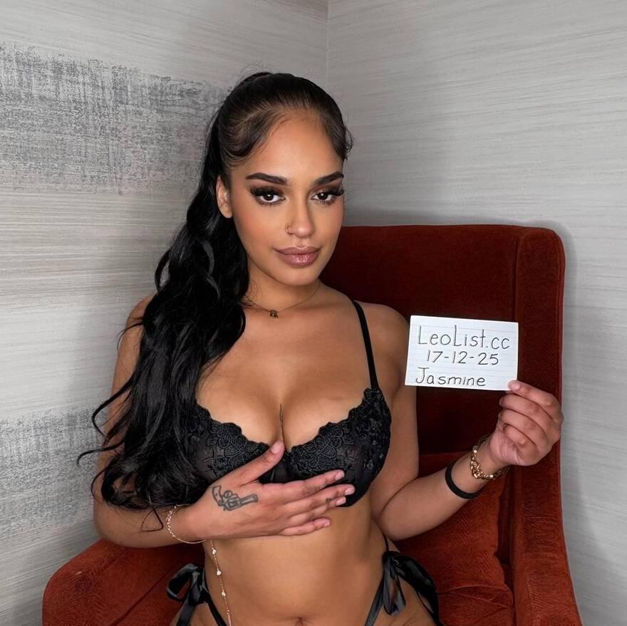 
                        Jasmine
                     is Female Escorts. | windsor | Ontario | Canada | canadapleasure.com 