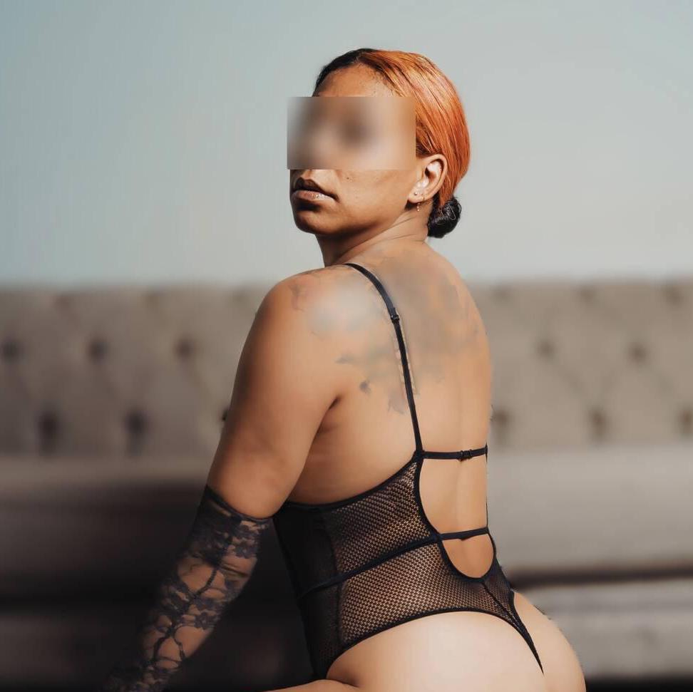 
                        Liya
                     is Female Escorts. | Montreal | Quebec | Canada | canadapleasure.com 