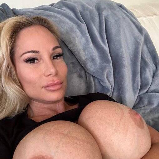 
                        Giana
                     is Female Escorts. | Prince George | British Columbia | Canada | canadapleasure.com 