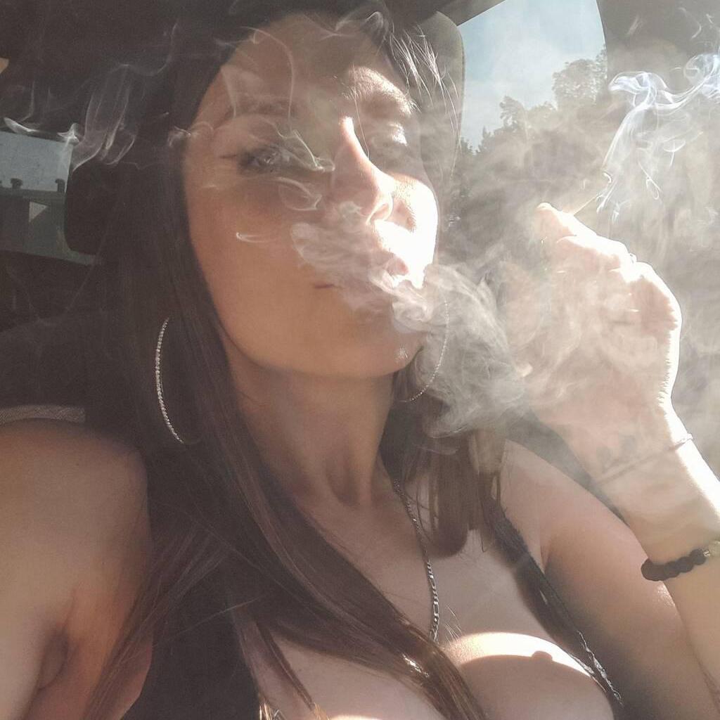 
                        Mia
                     is Female Escorts. | Toronto | Ontario | Canada | canadapleasure.com 