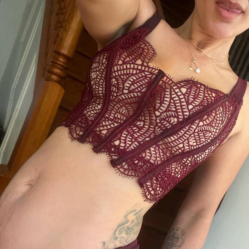 
                        Mia
                     is Female Escorts. | Toronto | Ontario | Canada | canadapleasure.com 