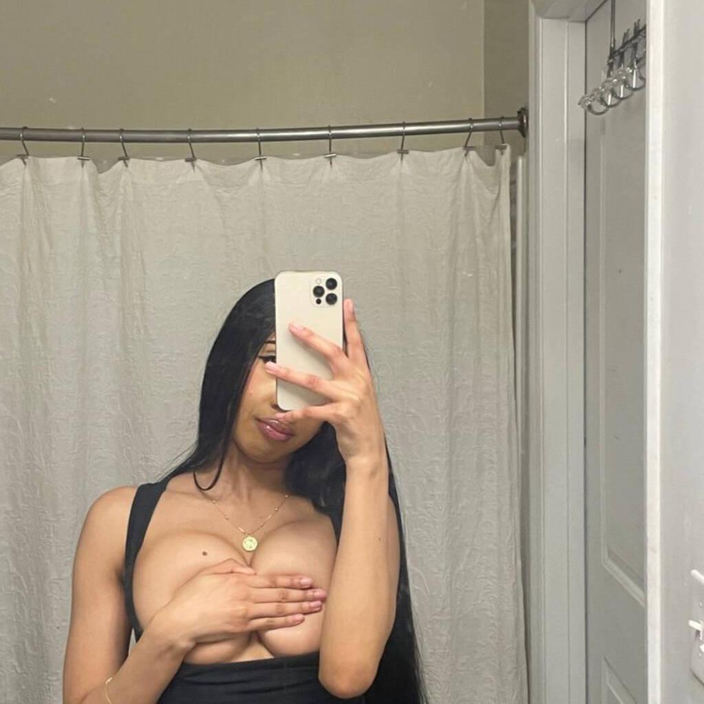 
                        Kiara
                     is Female Escorts. | Edmonton | Alberta | Canada | canadapleasure.com 