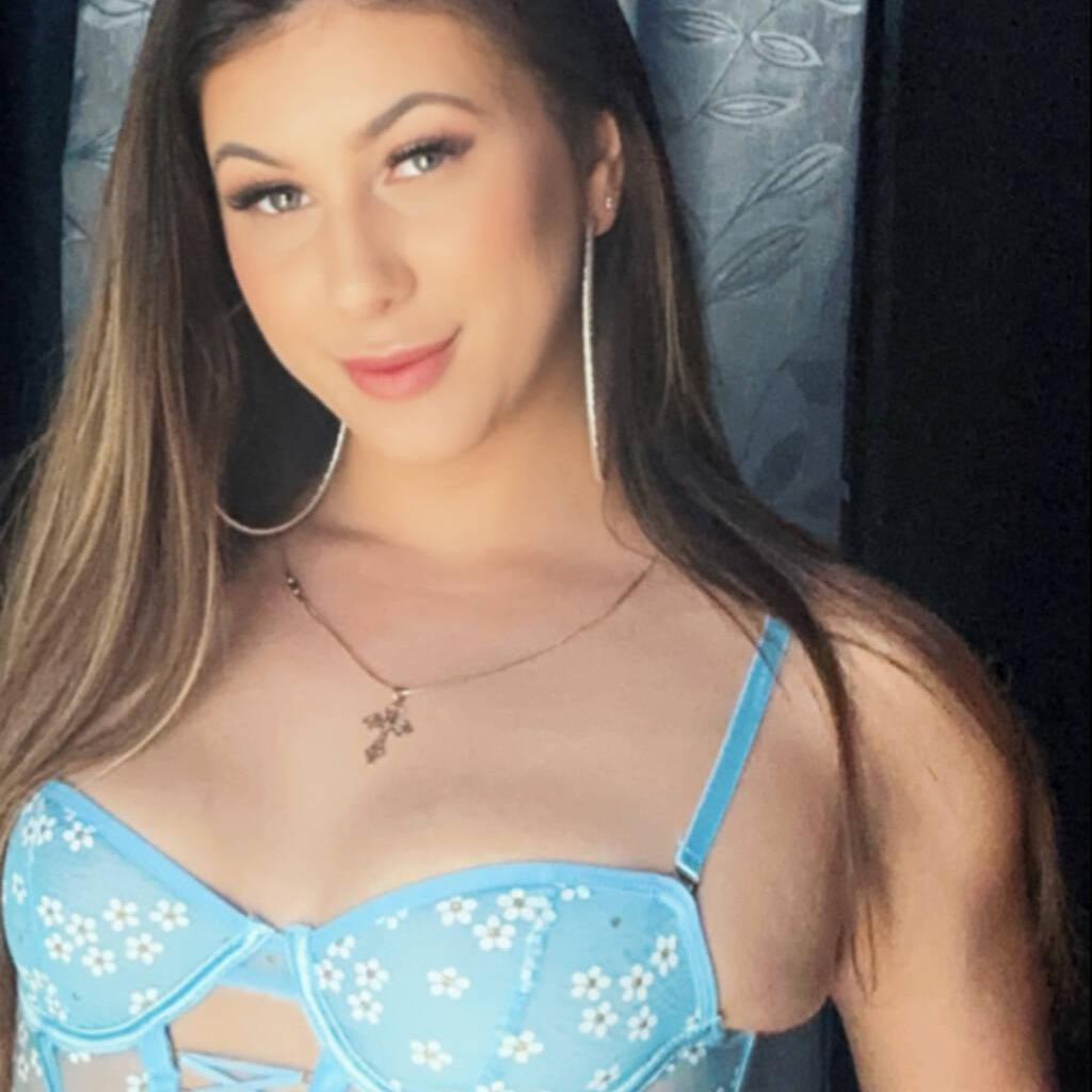 
                        Veronica  AirportDrive
                     is Female Escorts. | Regina | Saskatchewan | Canada | canadapleasure.com 