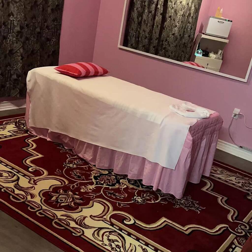 
                        Amy And Lily
                     is Female Escorts. | Kamloops | British Columbia | Canada | canadapleasure.com 