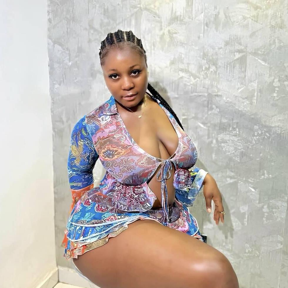 
                        Mia
                     is Female Escorts. | Saguenay | Quebec | Canada | canadapleasure.com 