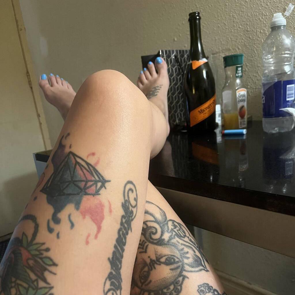 
                        Alice
                     is Female Escorts. | Toronto | Ontario | Canada | canadapleasure.com 