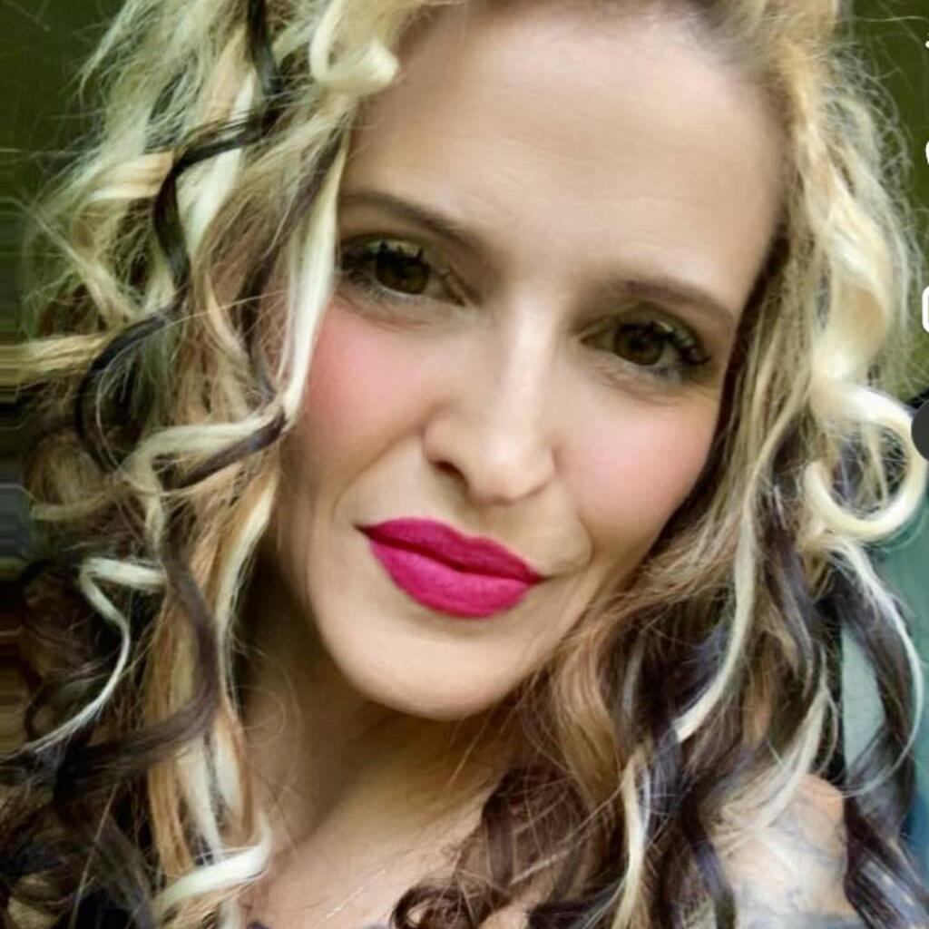 
                        Love
                     is Female Escorts. | Kelowna | British Columbia | Canada | canadapleasure.com 