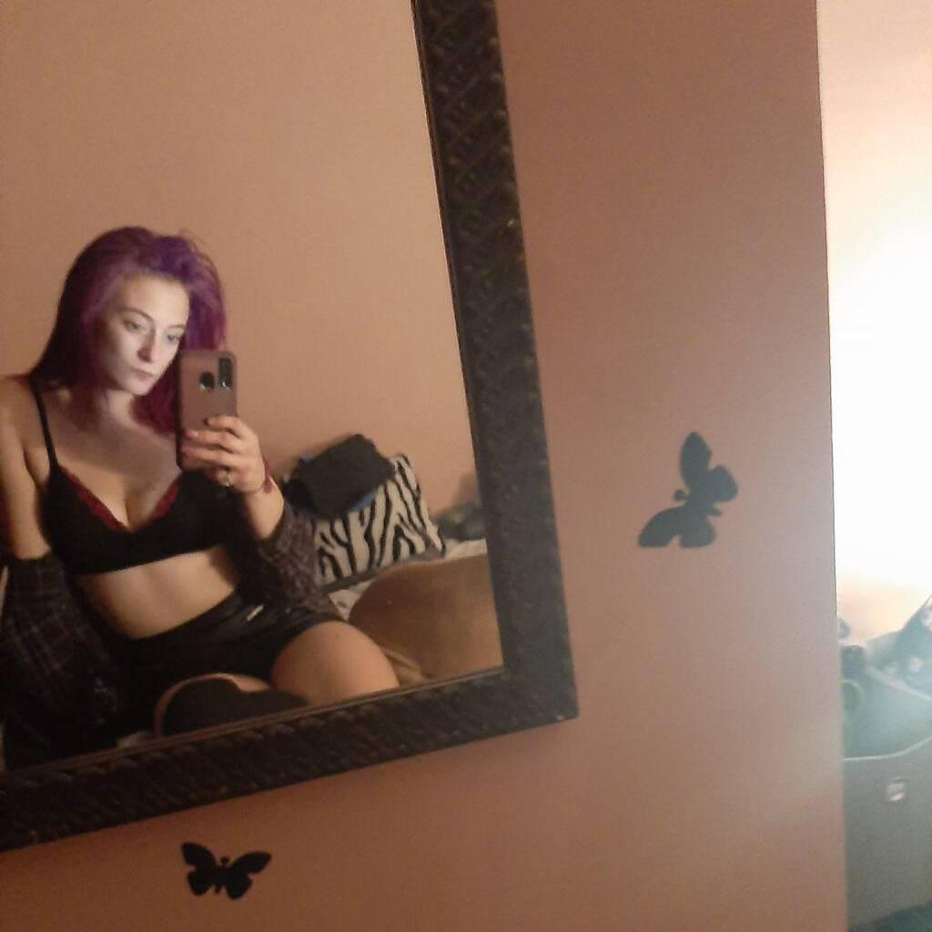 
                        Maddy
                     is Female Escorts. | Calgary | Alberta | Canada | canadapleasure.com 