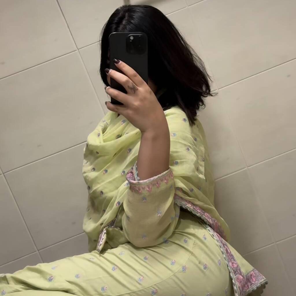 
                        Zoya
                     is Female Escorts. | Regina | Saskatchewan | Canada | canadapleasure.com 