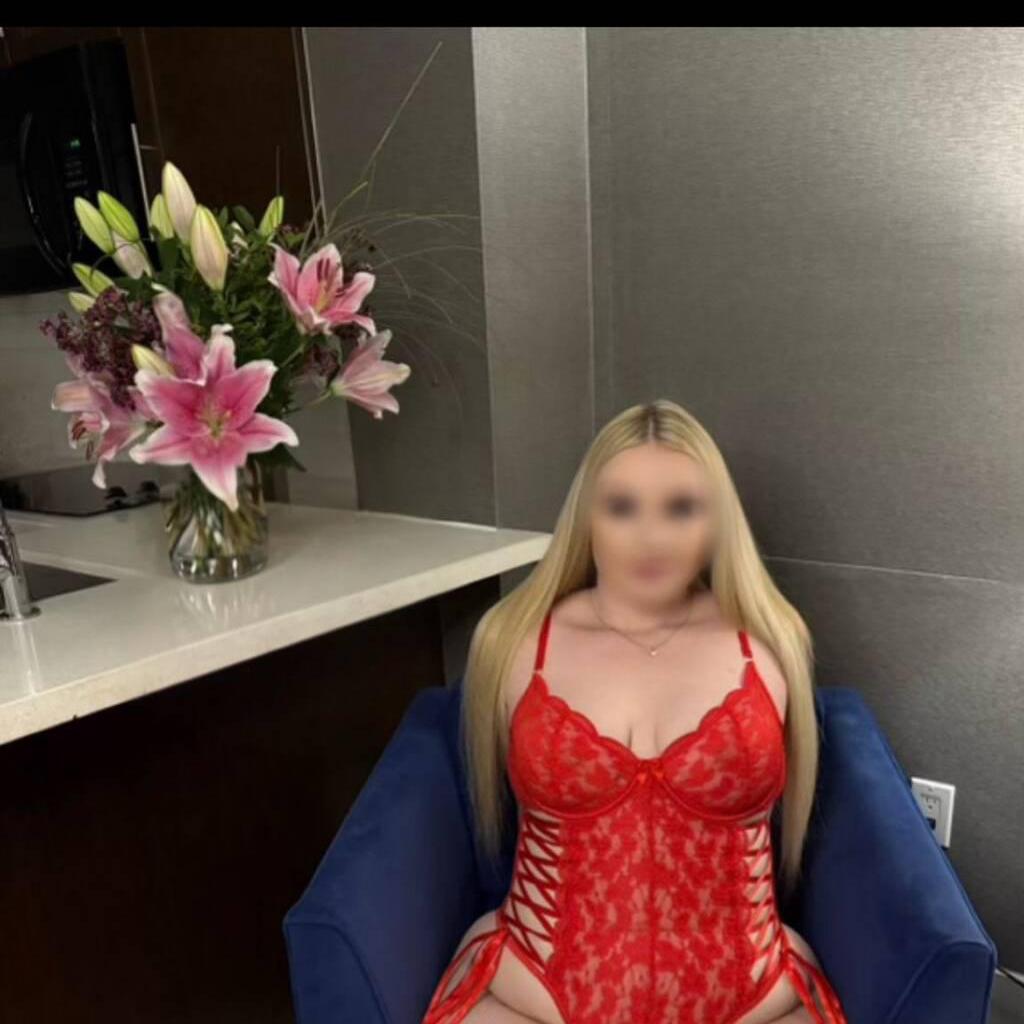 
                        Layla snow
                     is Female Escorts. | Sudbury | Ontario | Canada | canadapleasure.com 