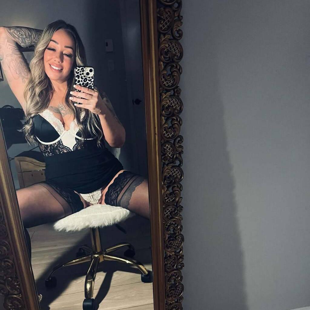 
                        Mercedes
                     is Female Escorts. | Sherbrooke | Quebec | Canada | canadapleasure.com 