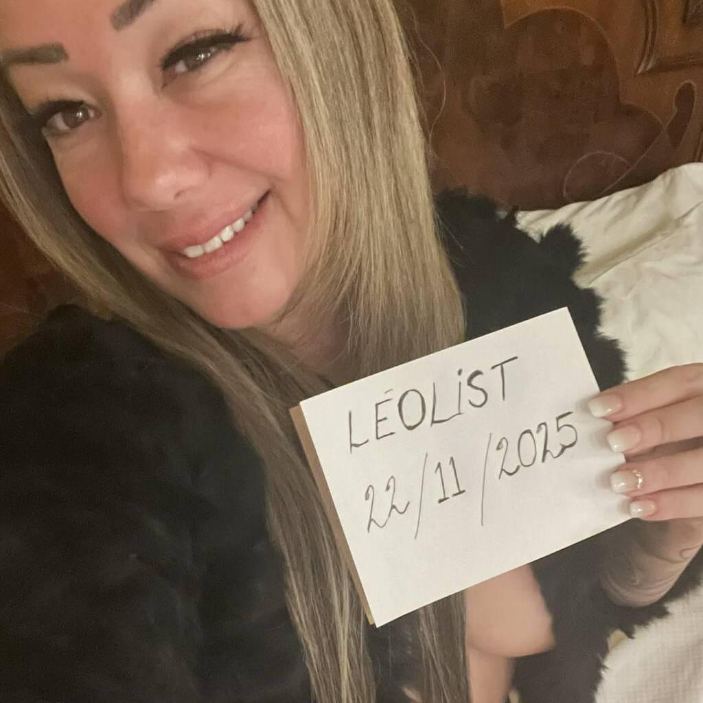 
                        Mercedes
                     is Female Escorts. | Sherbrooke | Quebec | Canada | canadapleasure.com 