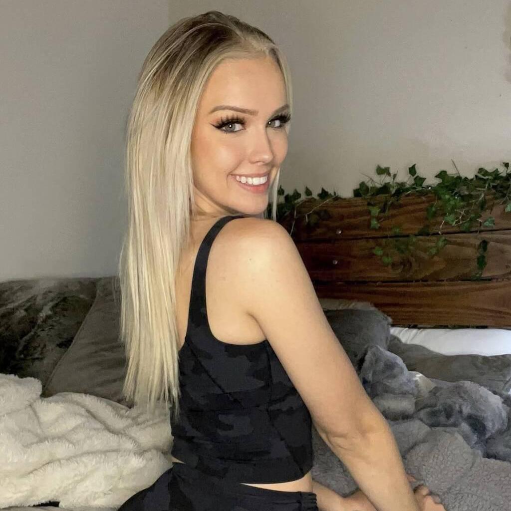 
                        Ashton
                     is Female Escorts. | Toronto | Ontario | Canada | canadapleasure.com 