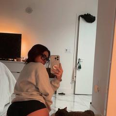 
                        Lyna
                     is Female Escorts. | Saguenay | Quebec | Canada | canadapleasure.com 