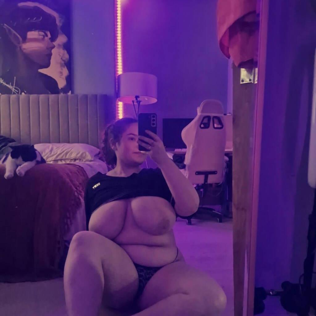 
                        Nina (party favs avail)
                     is Female Escorts. | Calgary | Alberta | Canada | canadapleasure.com 