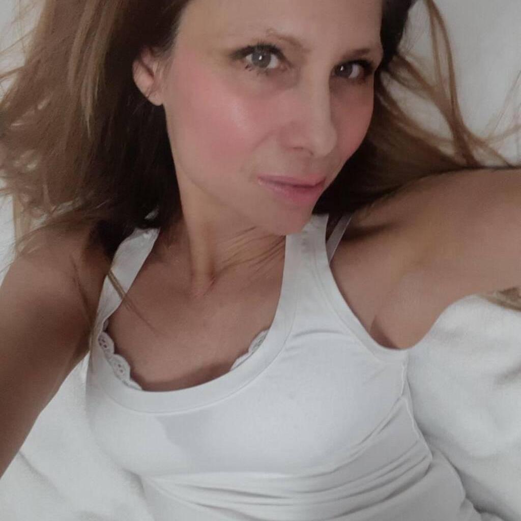 
                        Tammy
                     is Female Escorts. | Edmonton | Alberta | Canada | canadapleasure.com 