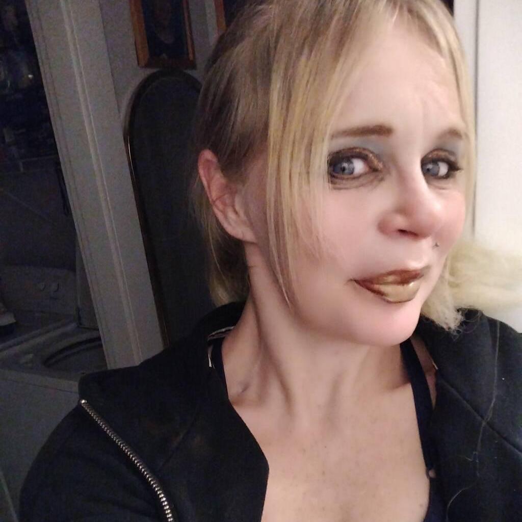 
                        Sasha
                     is Female Escorts. | Abbotsford | British Columbia | Canada | canadapleasure.com 