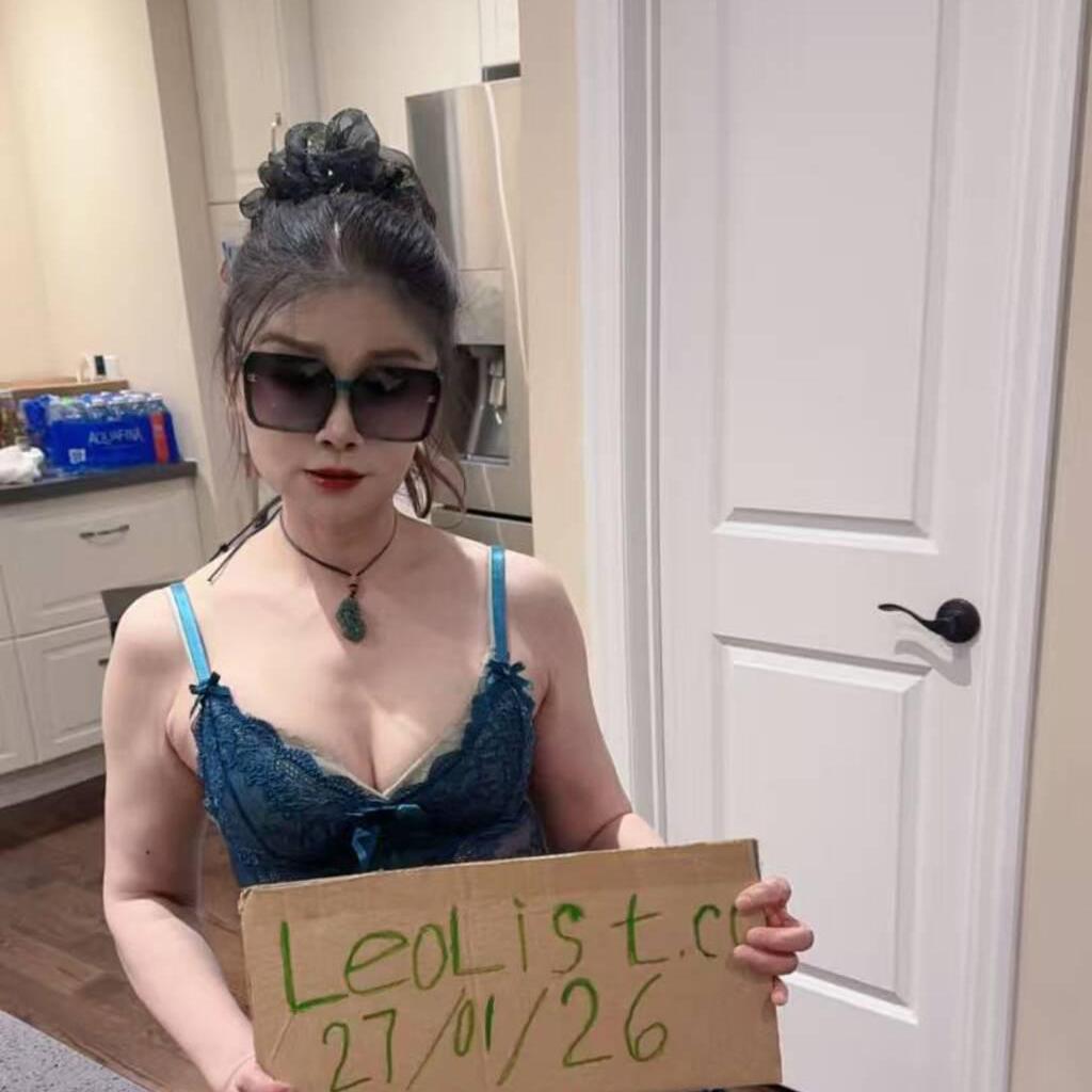 
                        米多
                     is Female Escorts. | Kitchener | Ontario | Canada | canadapleasure.com 