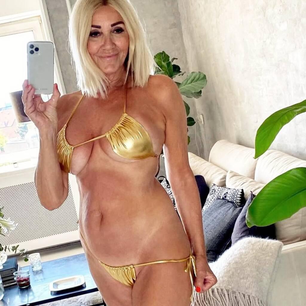 
                        Lena
                     is Female Escorts. | Ottawa | Ontario | Canada | canadapleasure.com 