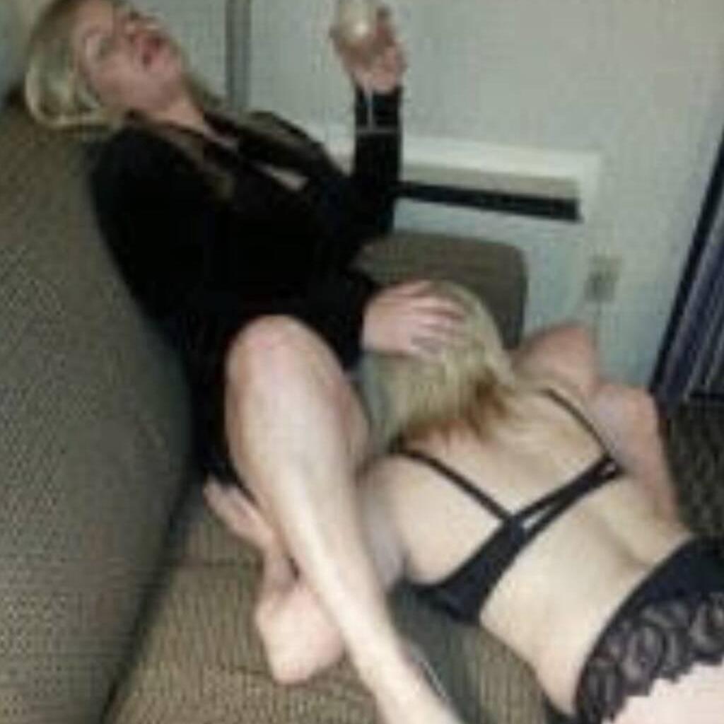 
                        Honey and sunshine
                     is Female Escorts. | Owen Sound | Ontario | Canada | canadapleasure.com 