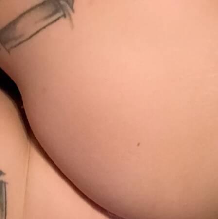 
                        Amber
                     is Female Escorts. | Kingston | Ontario | Canada | canadapleasure.com 