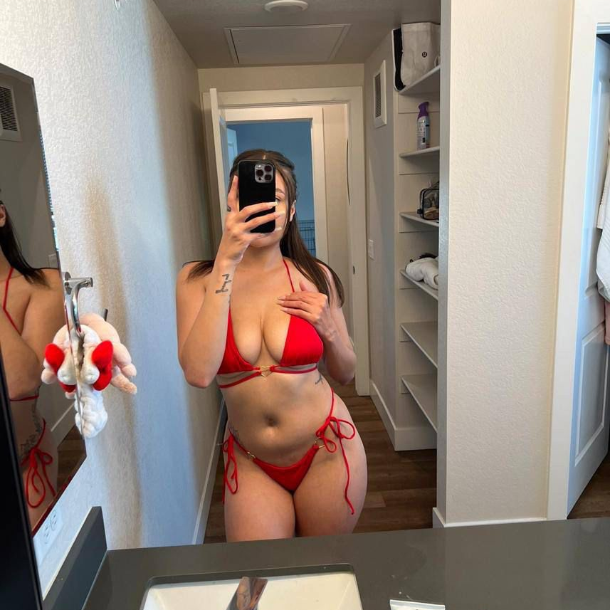 Daisy is Female Escorts. | Ottawa | Ontario | Canada | canadapleasure.com 