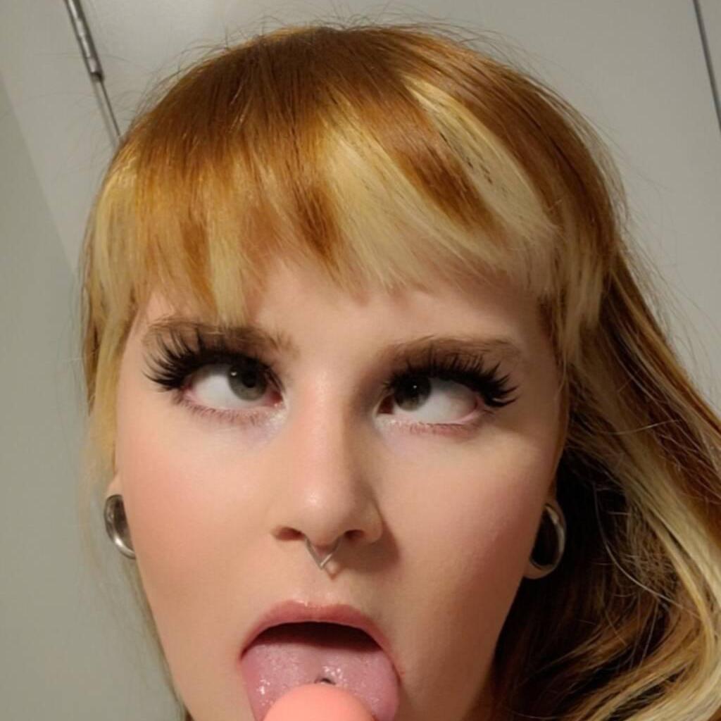 
                        Amber 902.222.1575
                     is Female Escorts. | Calgary | Alberta | Canada | canadapleasure.com 