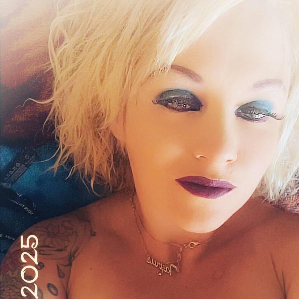 
                        Koda LEE
                     is Female Escorts. | Grande Prairie | Alberta | Canada | canadapleasure.com 