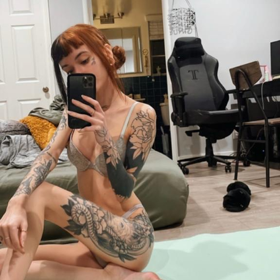 Zoe is Female Escorts. | St. Albert | Alberta | Canada | canadapleasure.com 