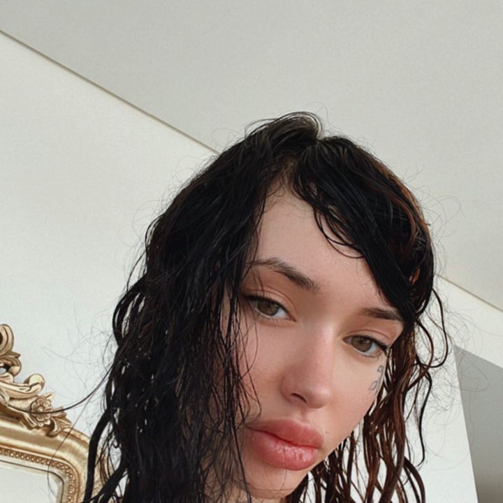 Zoe is Female Escorts. | Waterloo | Ontario | Canada | canadapleasure.com 