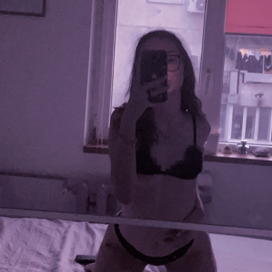 Brittany is Female Escorts. | Burlington | Ontario | Canada | canadapleasure.com 