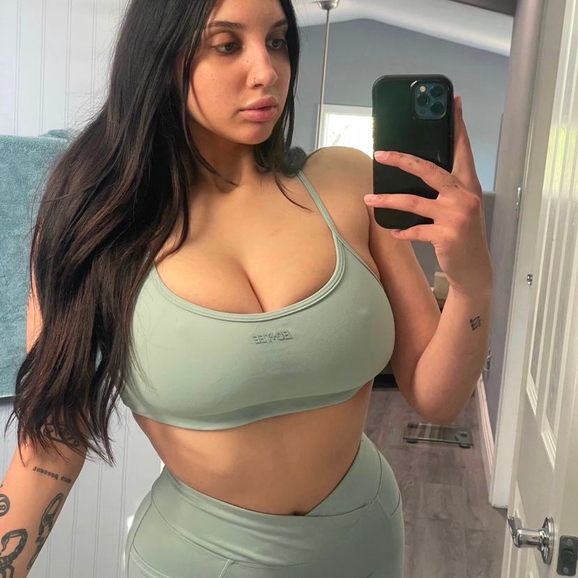 Cheri is Female Escorts. | Grande Prairie | Alberta | Canada | canadapleasure.com 