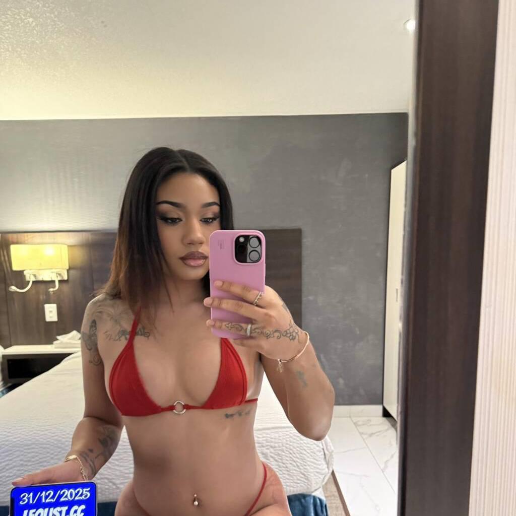 
                        Maya & Tatiana
                     is Female Escorts. | Kingston | Ontario | Canada | canadapleasure.com 