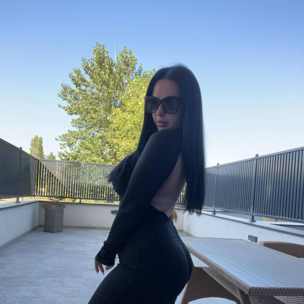 
                        Mia Molly
                     is Female Escorts. | Sherbrooke | Quebec | Canada | canadapleasure.com 