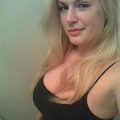 
                        Tinna
                     is Female Escorts. | Abbotsford | British Columbia | Canada | canadapleasure.com 