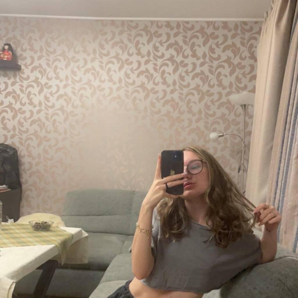 
                        Emma
                     is Female Escorts. | Red Deer | Alberta | Canada | canadapleasure.com 