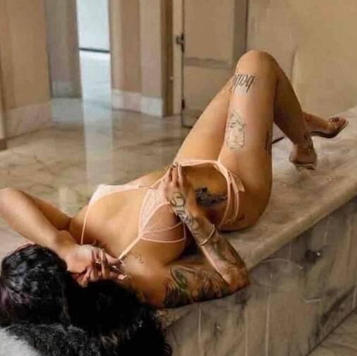 
                        Santana
                     is Female Escorts. | Fredericton | New Brunswick | Canada | canadapleasure.com 