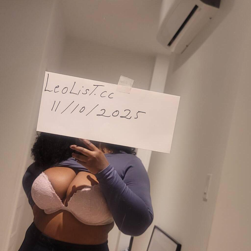 
                        Vivi
                     is Female Escorts. | Quebec City | Quebec | Canada | canadapleasure.com 